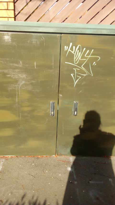 Graffiti, a report photo