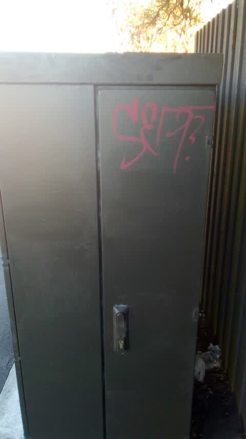 Graffiti, a report photo