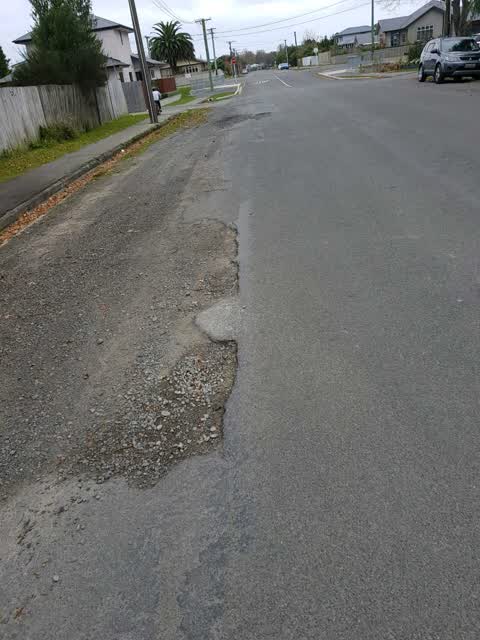 Roading/Streets, a report photo