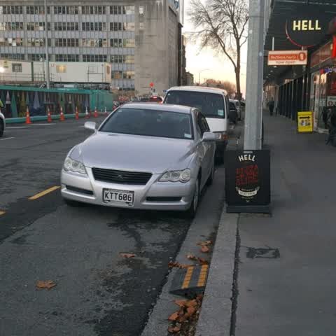 Roading/Streets, a report photo