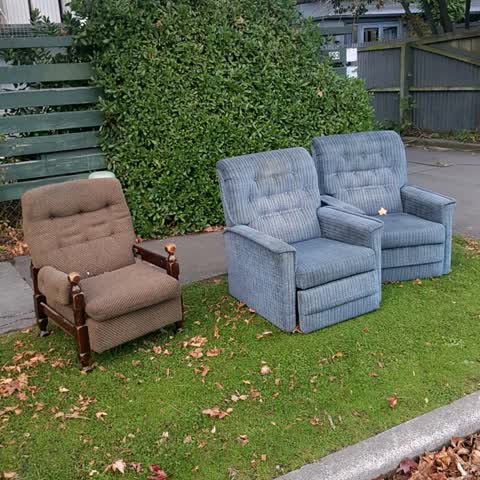Rubbish/Recycling, a report photo