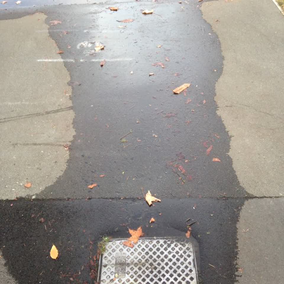 The photograph attached to this water supply report
