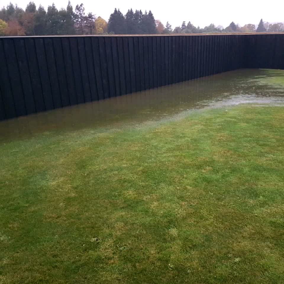 The photograph attached to this flooding report