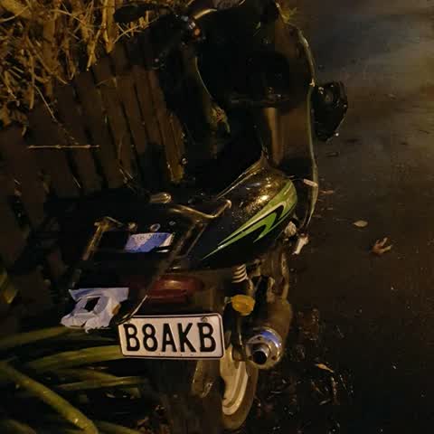 Rubbish/Recycling, a report photo