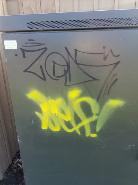 Graffiti, a report photo