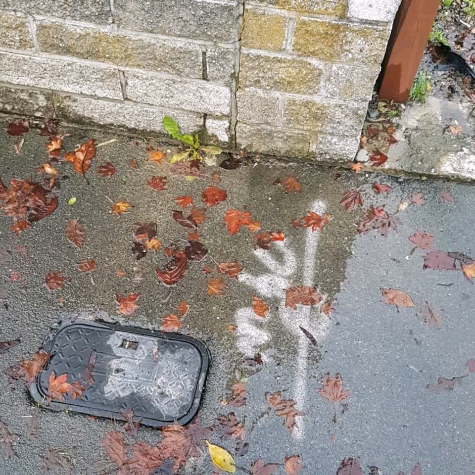 The photograph attached to this water supply report