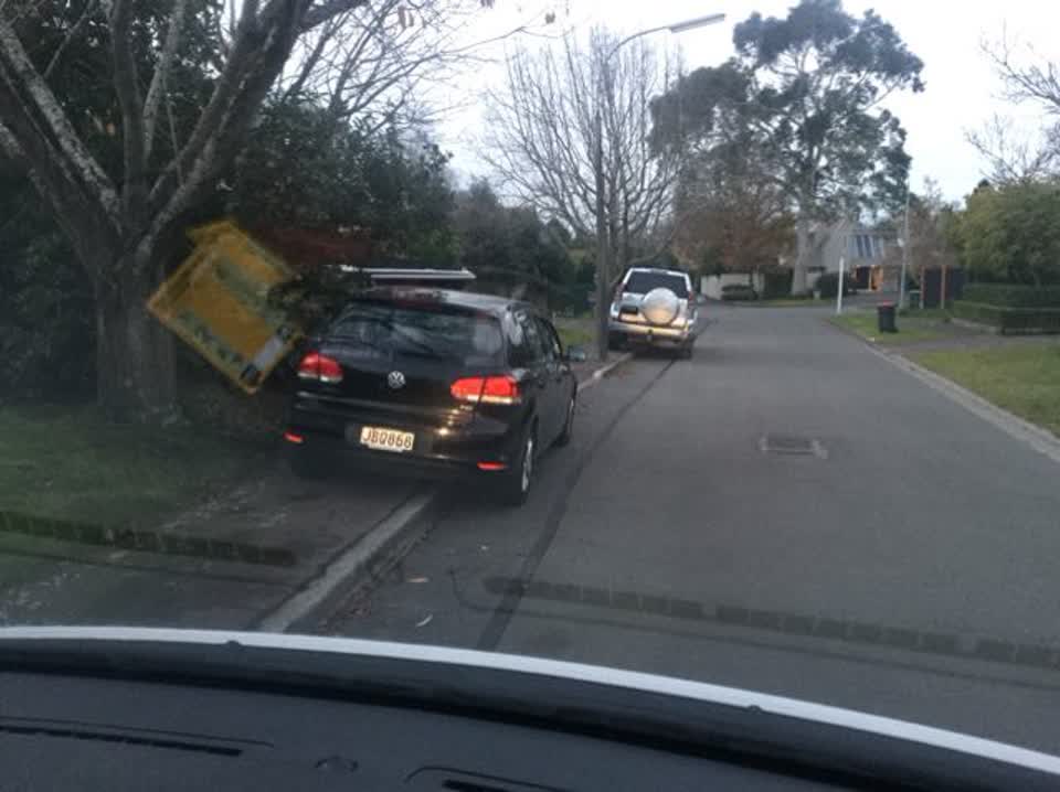 The photograph attached to this roading/streets report