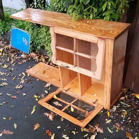 Rubbish/Recycling — a report photo