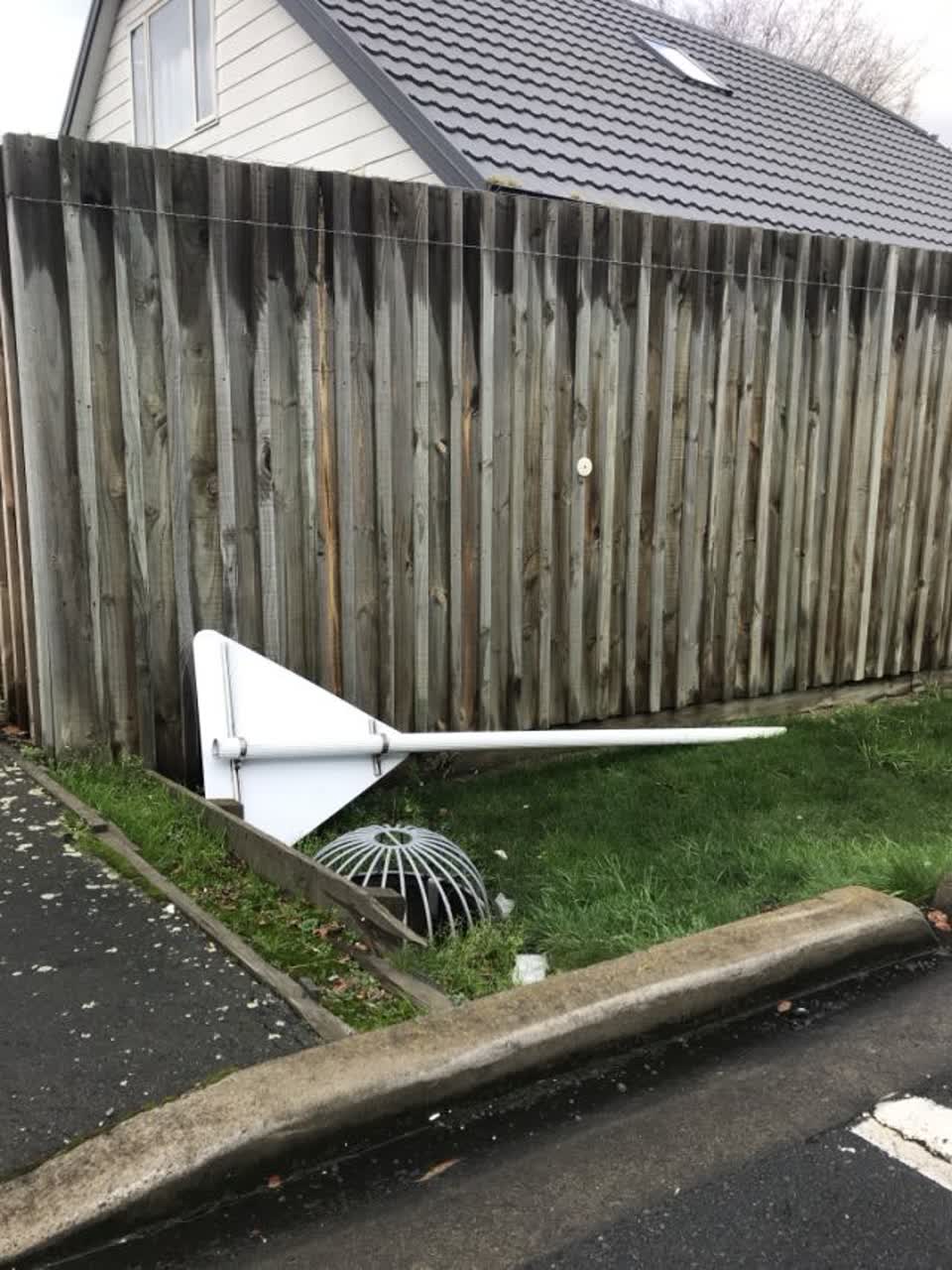 The photograph attached to this roading/streets report