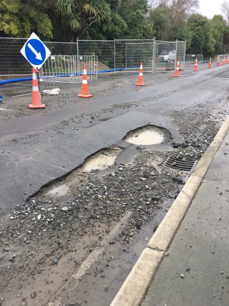 The photograph attached to this roading/streets report