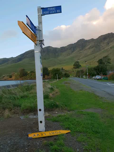 Roading/Streets, a report photo