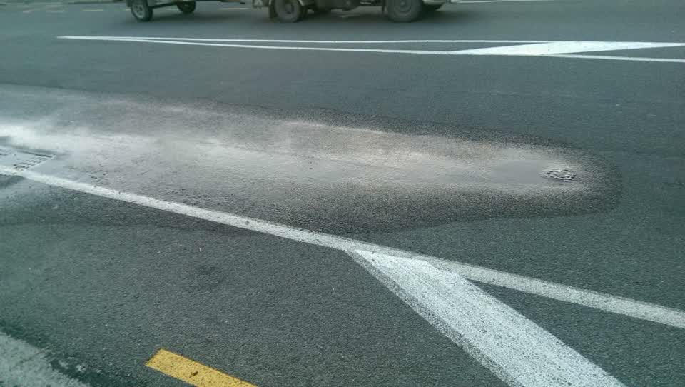 The photograph attached to this water supply report