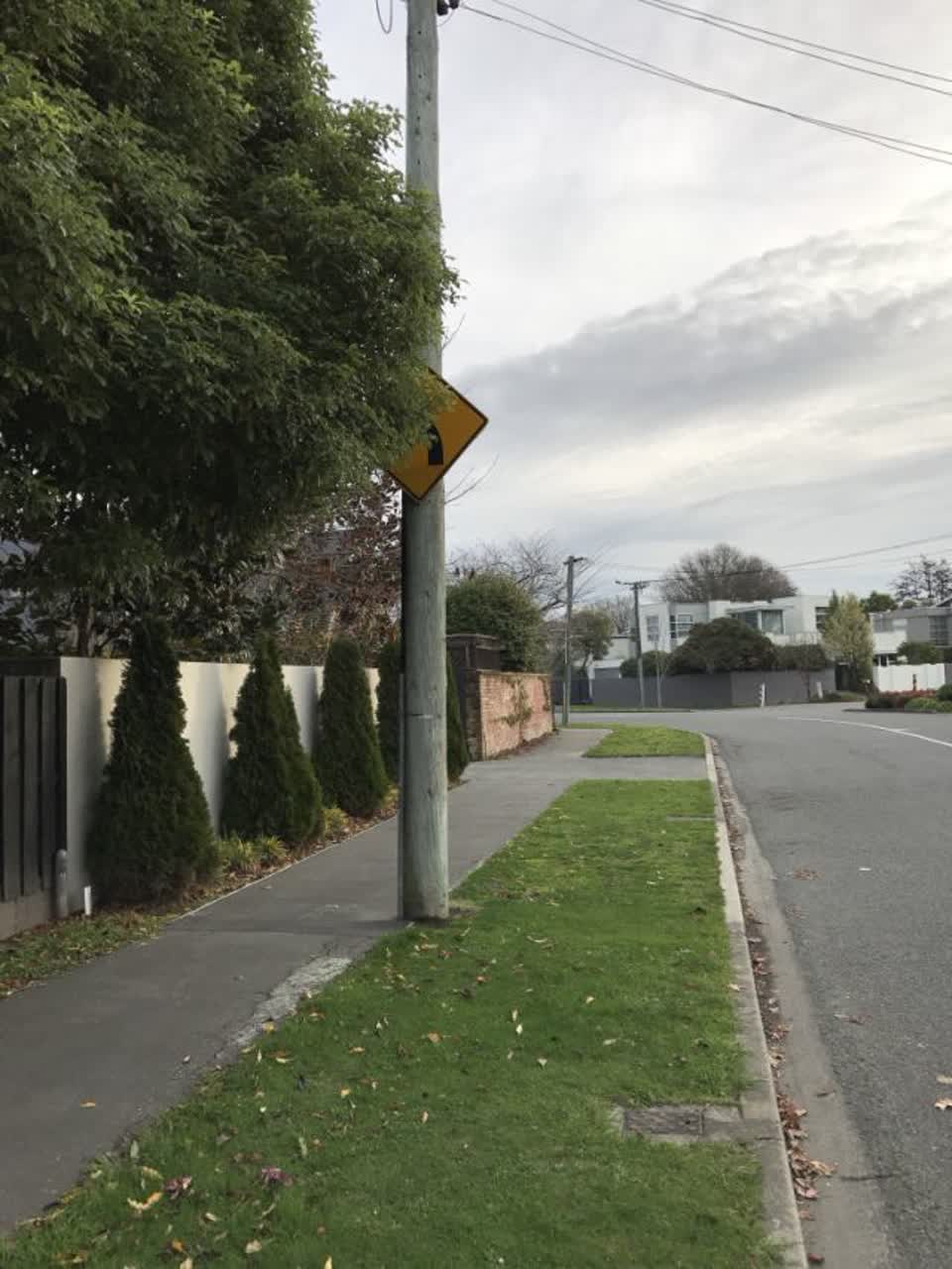 The photograph attached to this roading/streets report