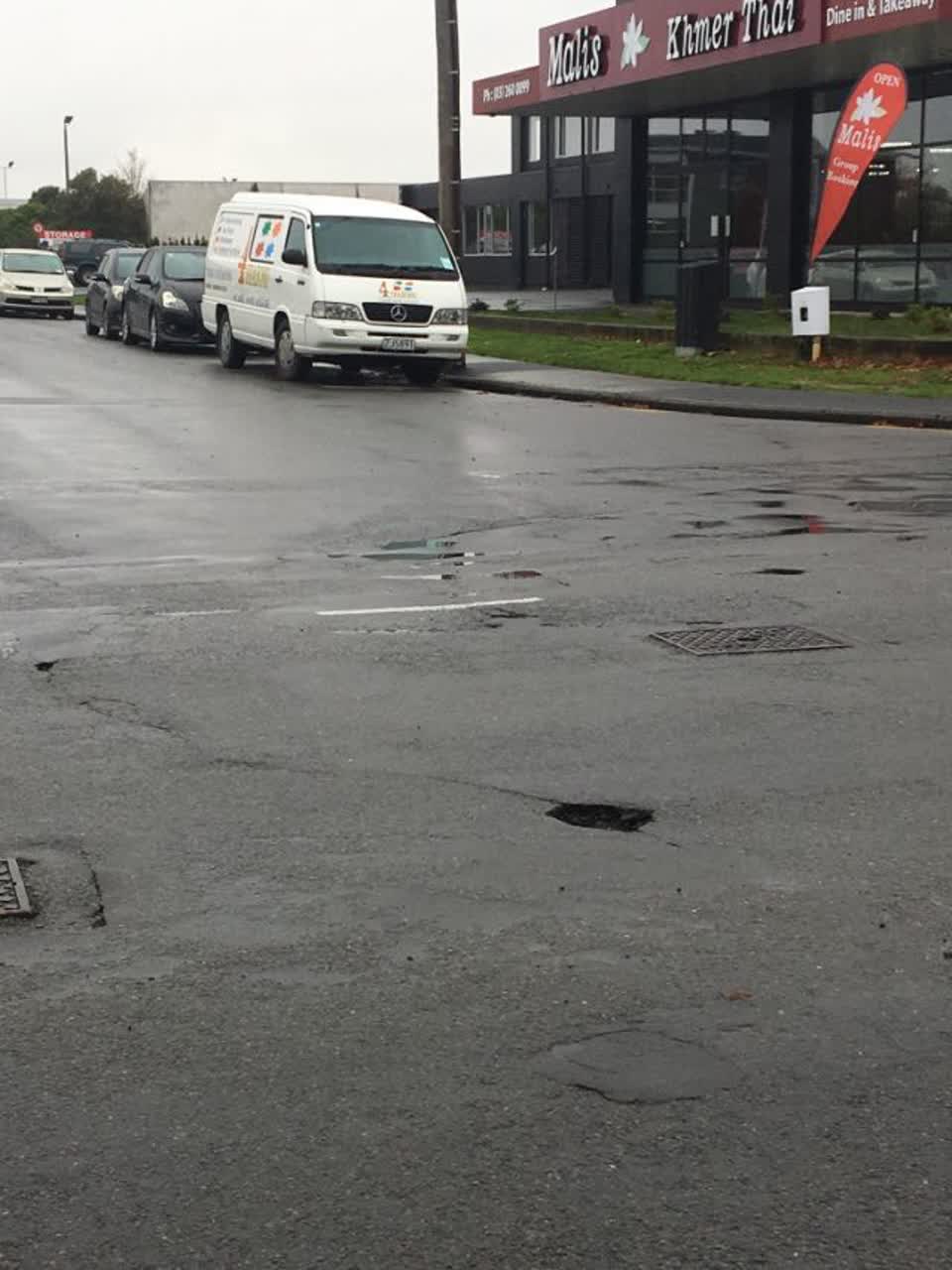 The photograph attached to this roading/streets report