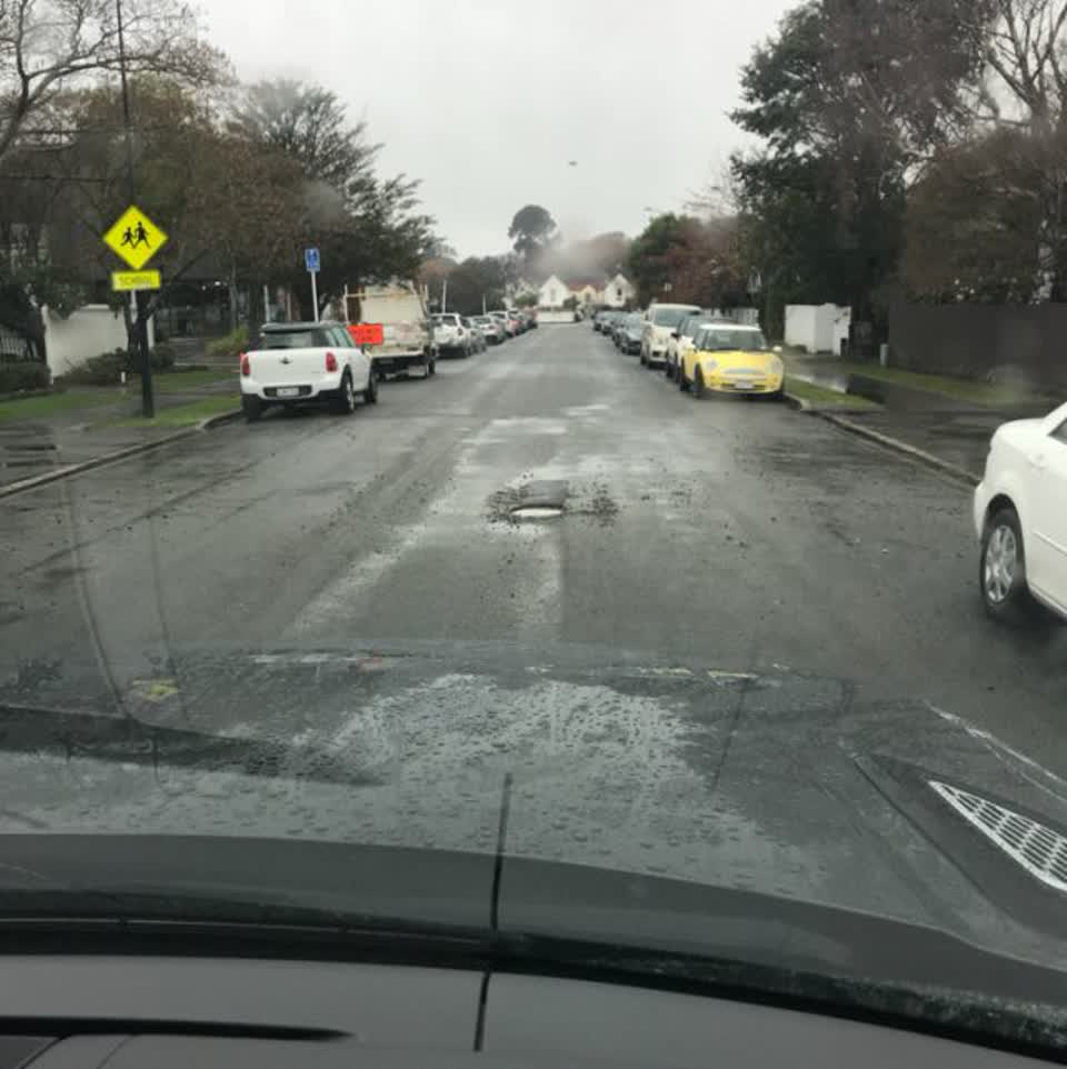 The photograph attached to this roading/streets report