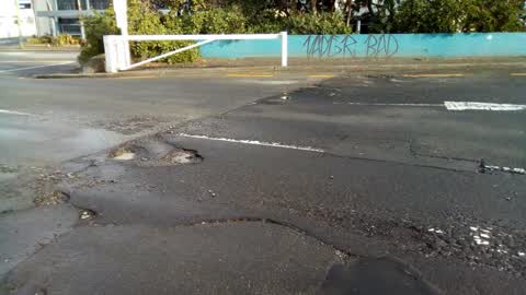 Roading/Streets, a report photo