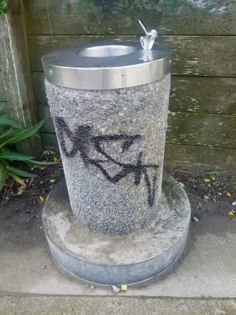 Graffiti, a report photo