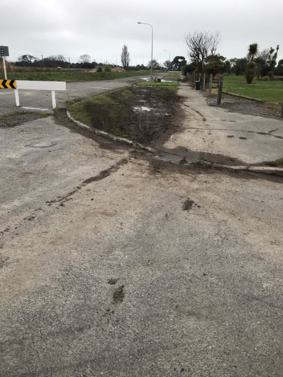 The photograph attached to this roading/streets report