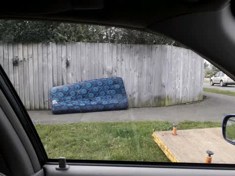 Rubbish/Recycling, a report photo