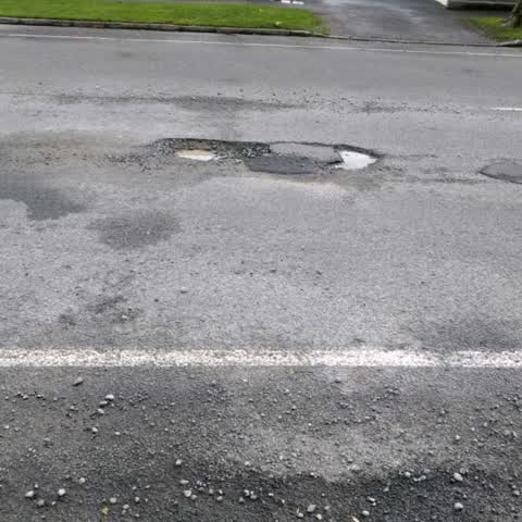 Roading/Streets, a report photo