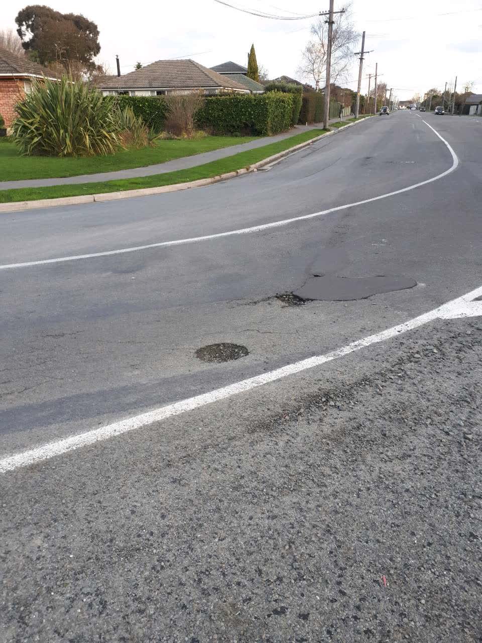 The photograph attached to this roading/streets report