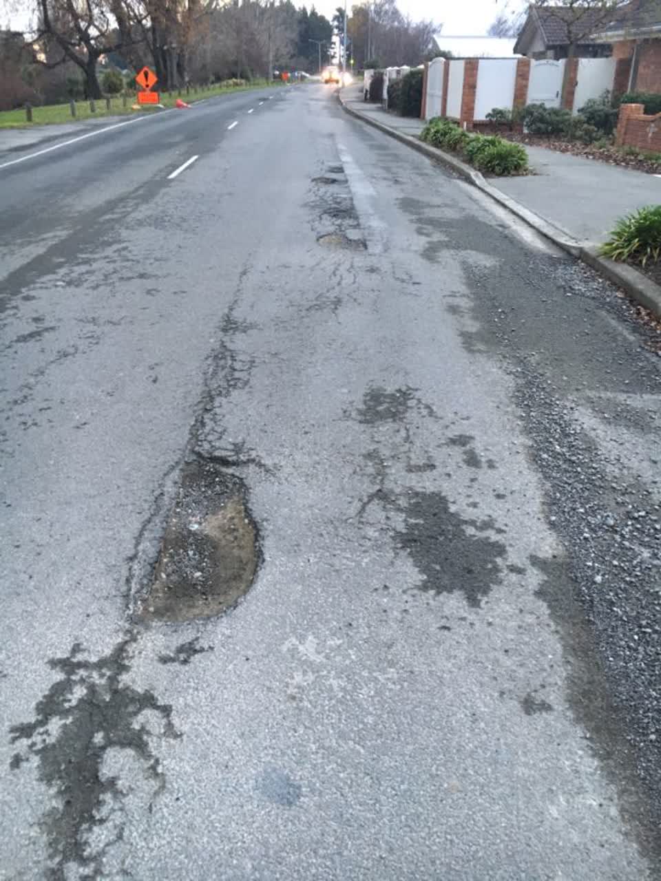 The photograph attached to this roading/streets report