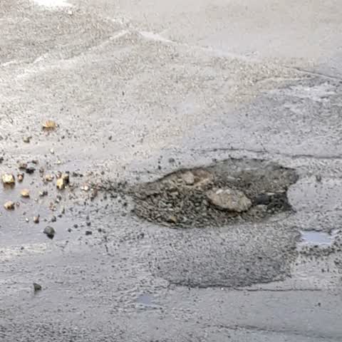 Roading/Streets, a report photo