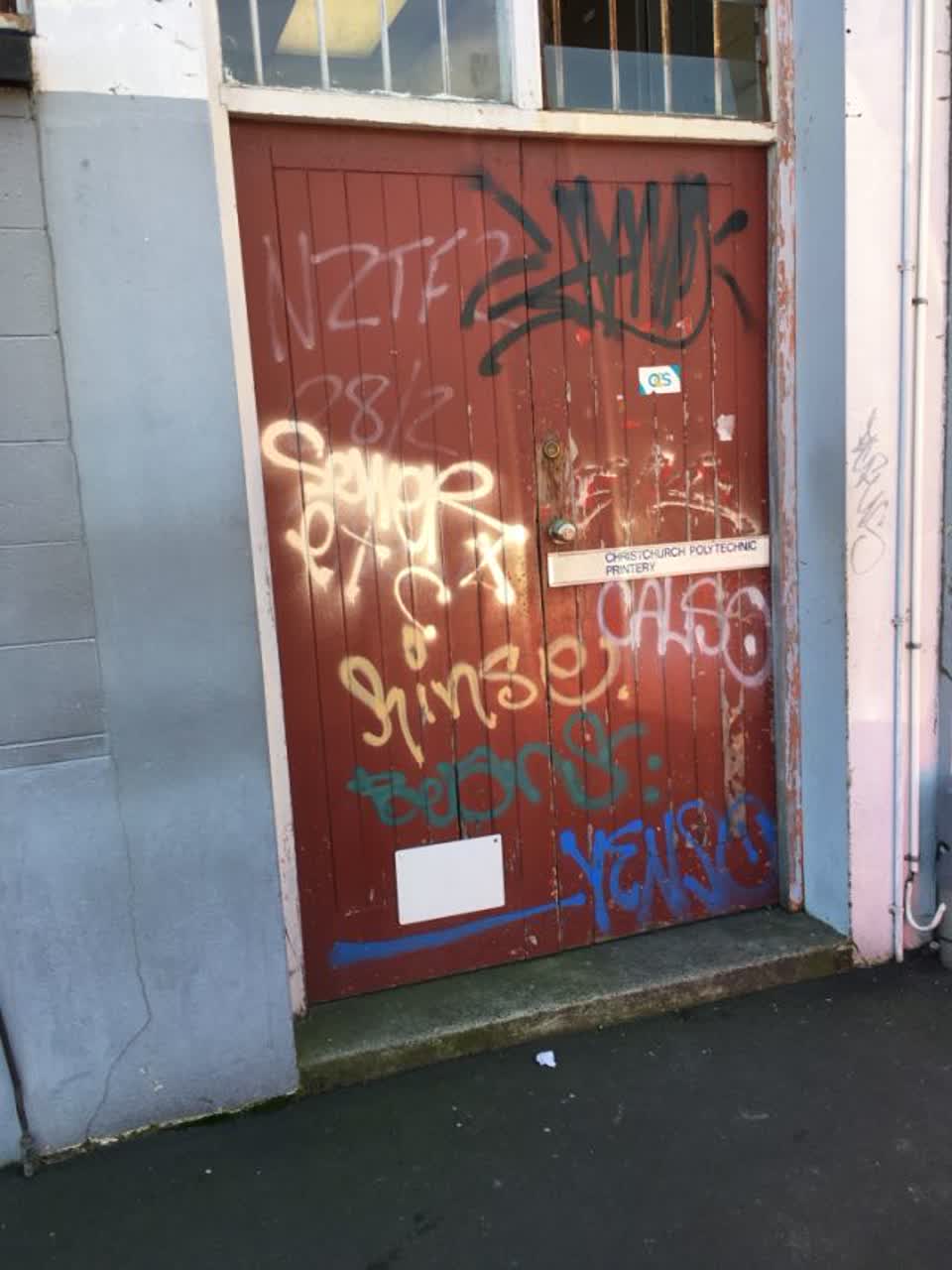 The photograph attached to this graffiti report