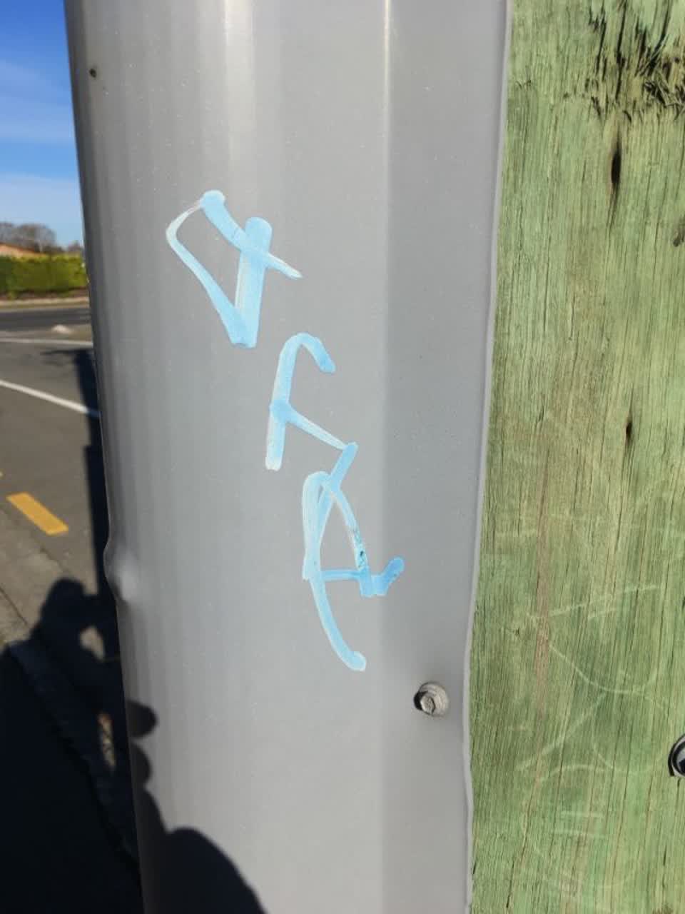 The photograph attached to this graffiti report