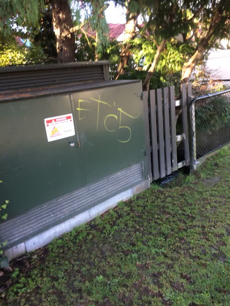 The photograph attached to this graffiti report