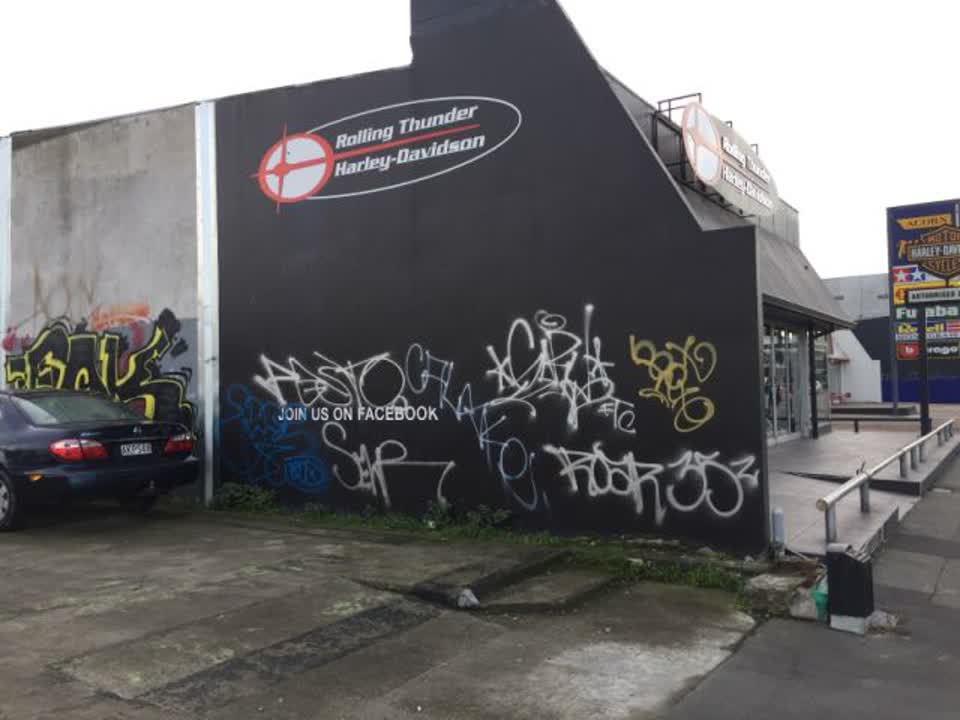 The photograph attached to this graffiti report