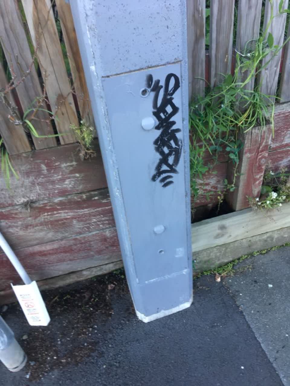 The photograph attached to this graffiti report