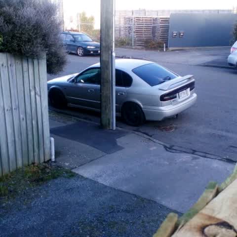 Roading/Streets, a report photo