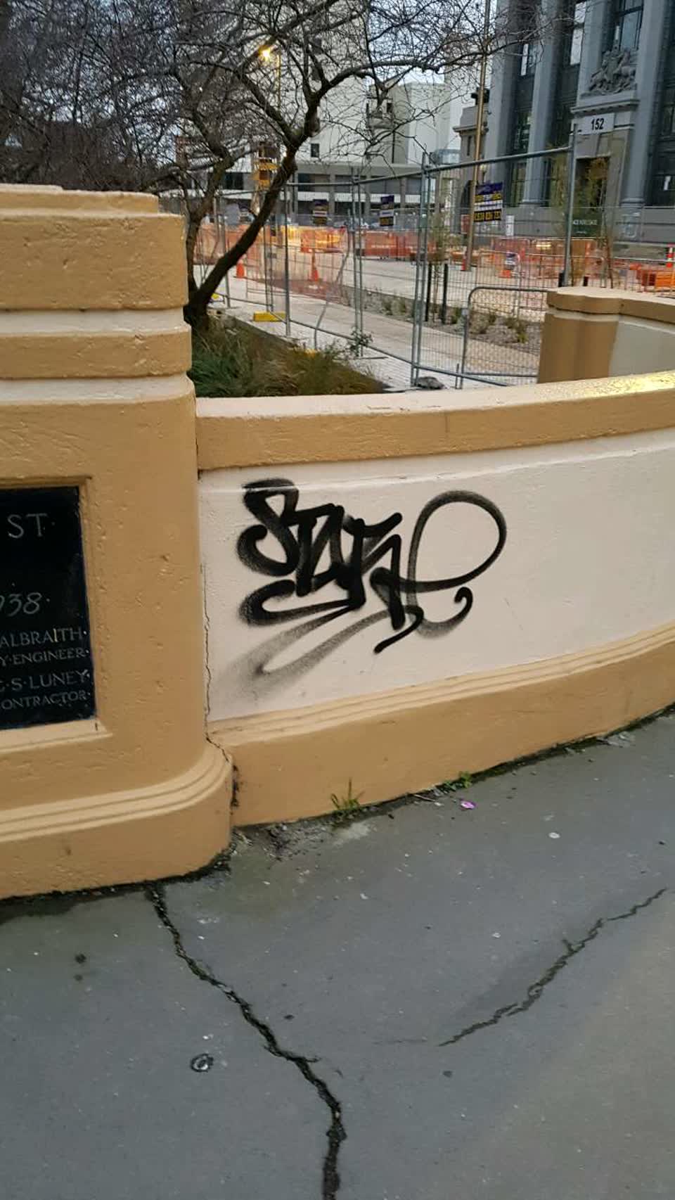 The photograph attached to this graffiti report