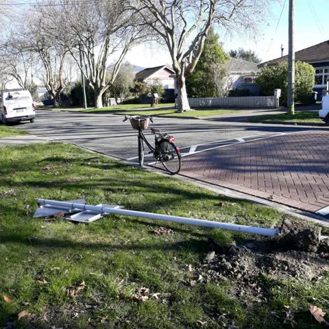 Roading/Streets, a report photo