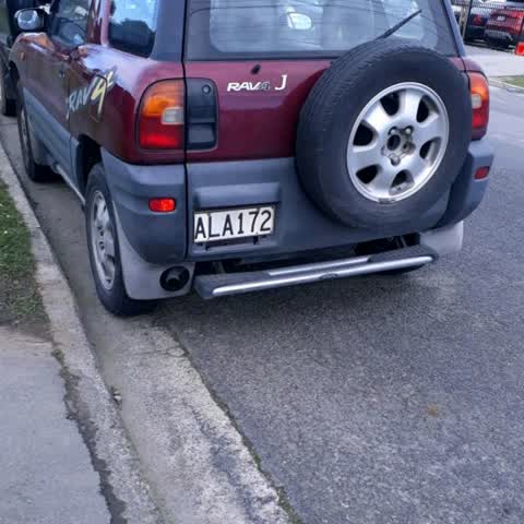 Roading/Streets, a report photo