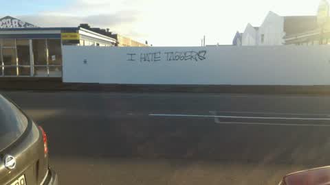 Graffiti, a report photo