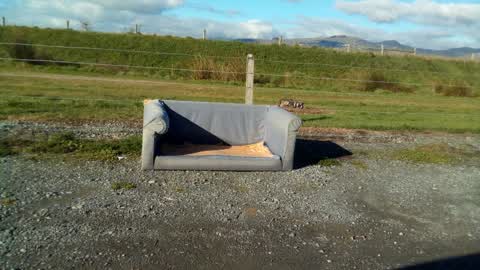 Rubbish/Recycling, a report photo