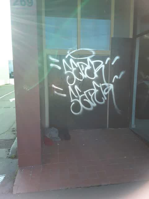 Graffiti, a report photo