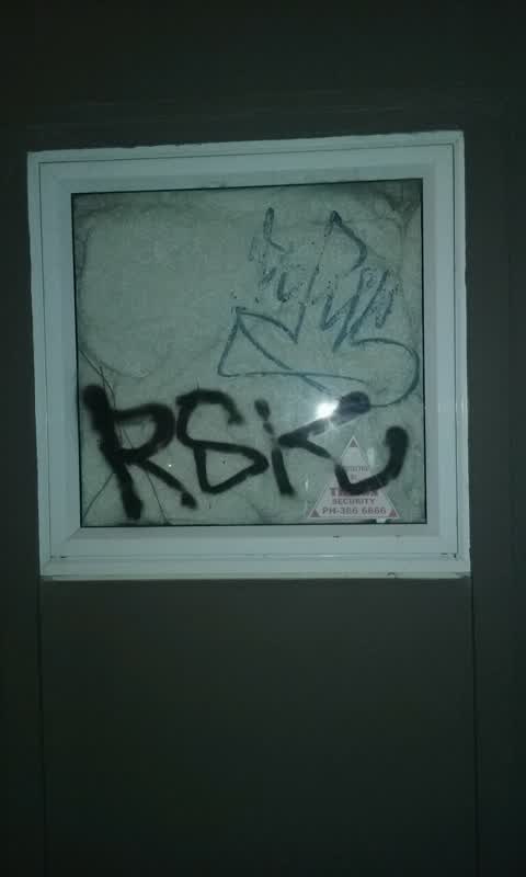 Graffiti, a report photo