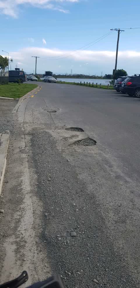 Roading/Streets, a report photo