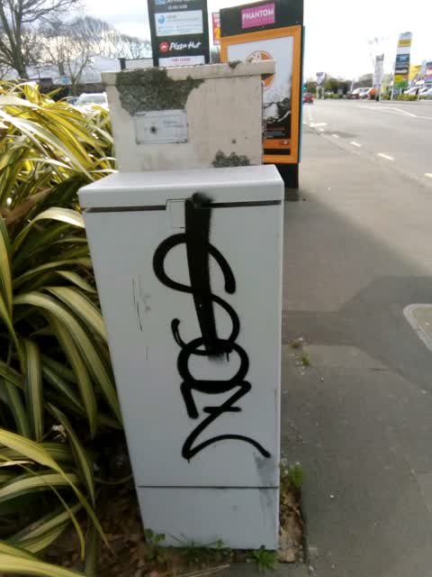 Graffiti, a report photo