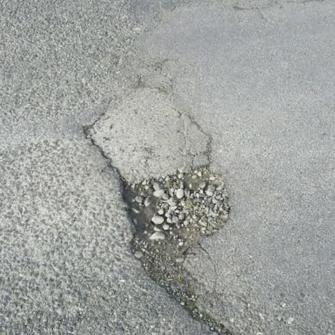 Roading/Streets, a report photo