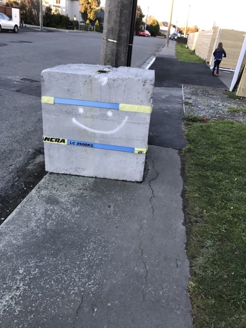 The photograph attached to this roading/streets report