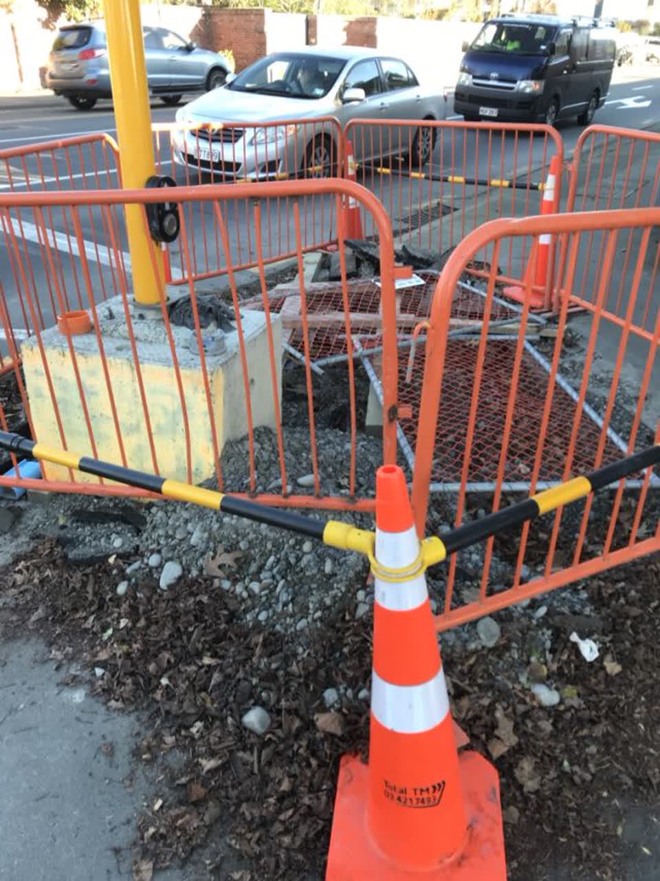 The photograph attached to this roading/streets report