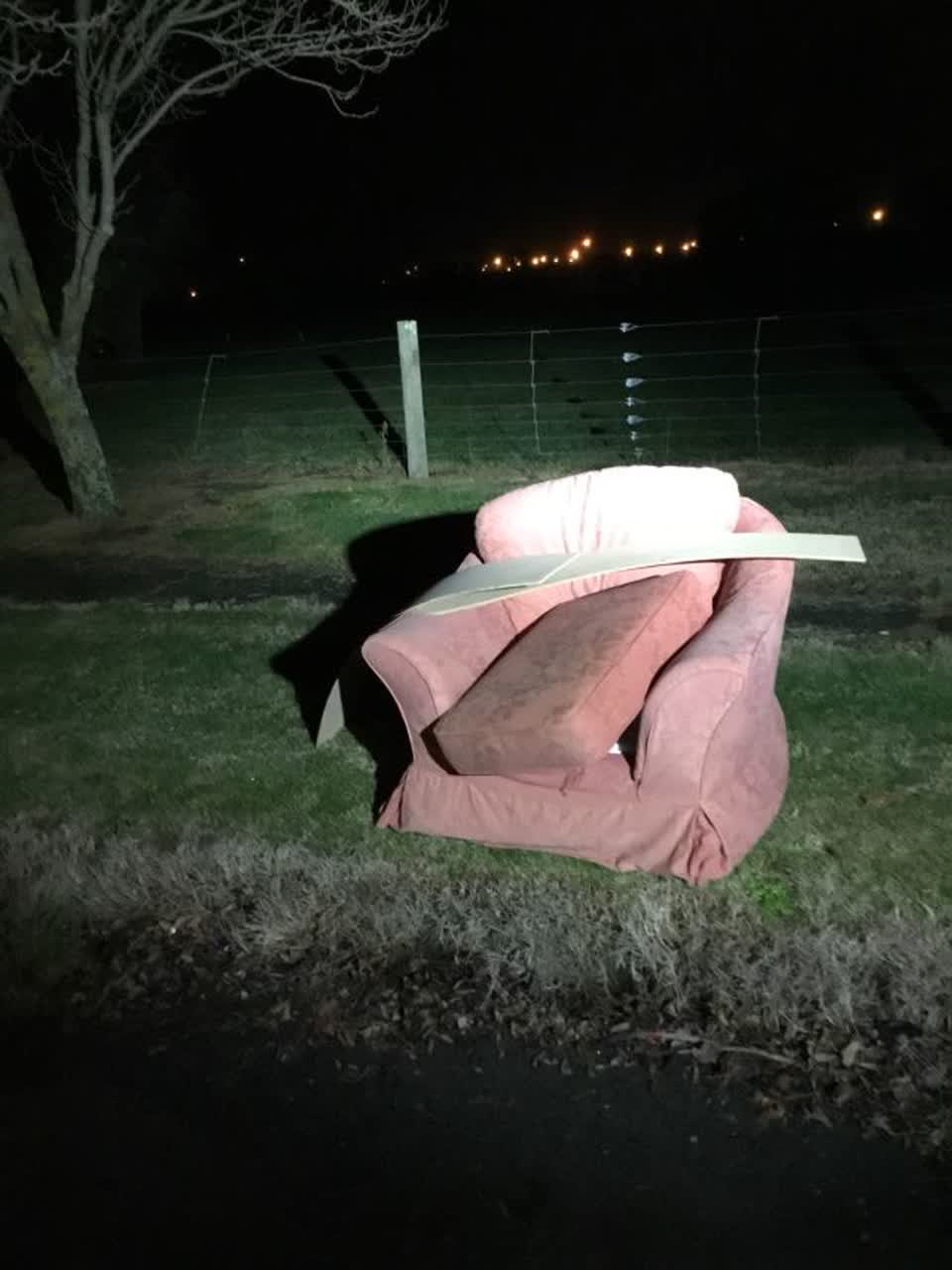 The photograph attached to this rubbish/recycling report