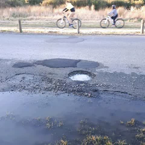Roading/Streets, a report photo