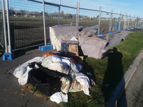 Rubbish/Recycling, a report photo