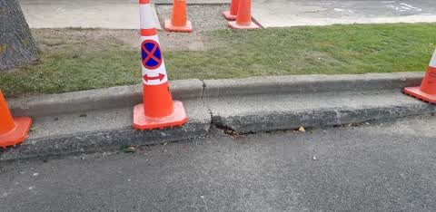 Roading/Streets, a report photo