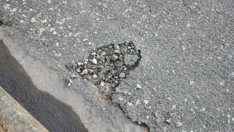 Roading/Streets, a report photo
